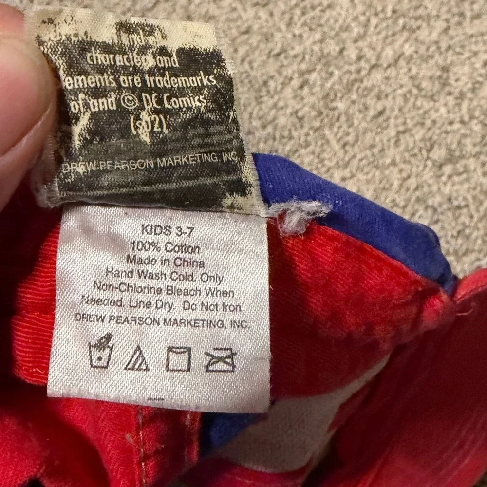 2002‎ Superman toddler hat